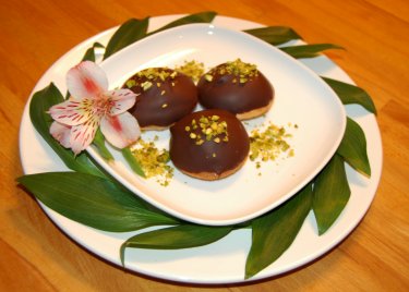 saraplate2.JPG