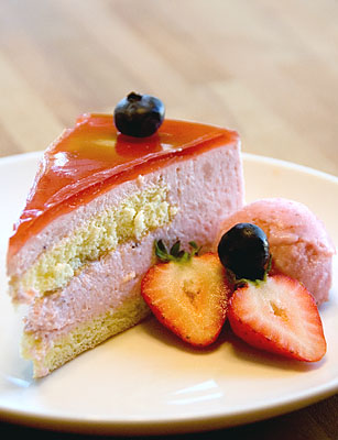 mirror cake slice
